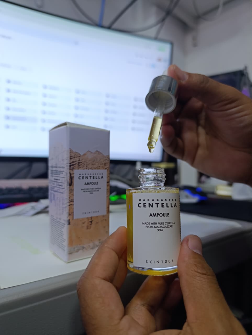 Ampolla Skin1004 con Centella de Madagascar - Sérum Calmante y Reparador